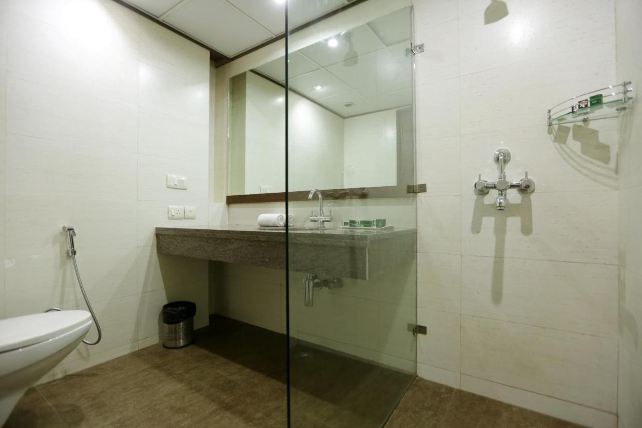 Hotel Arch Plaza - Near Yashobhoomi Convention Centre Dwarka ニューデリー エクステリア 写真