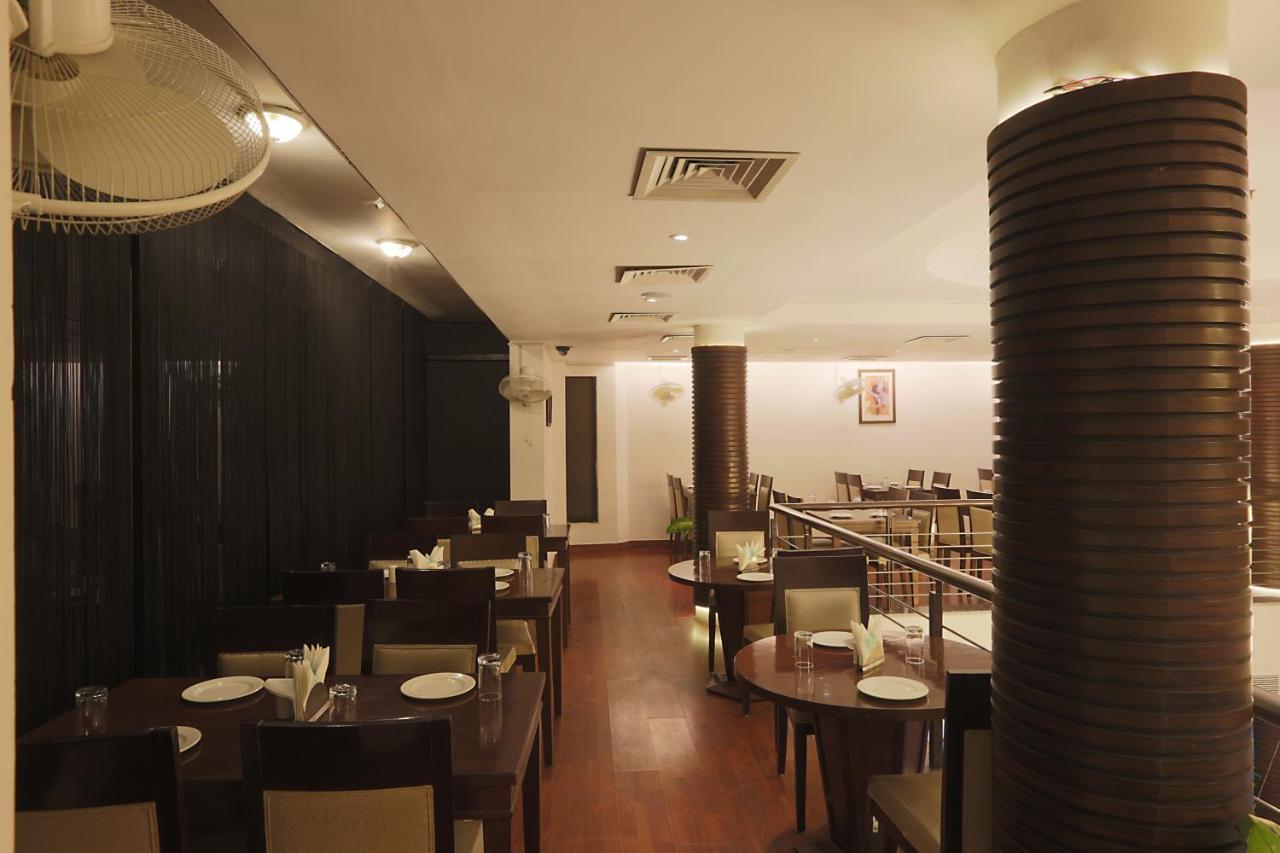 Hotel Arch Plaza - Near Yashobhoomi Convention Centre Dwarka ニューデリー エクステリア 写真