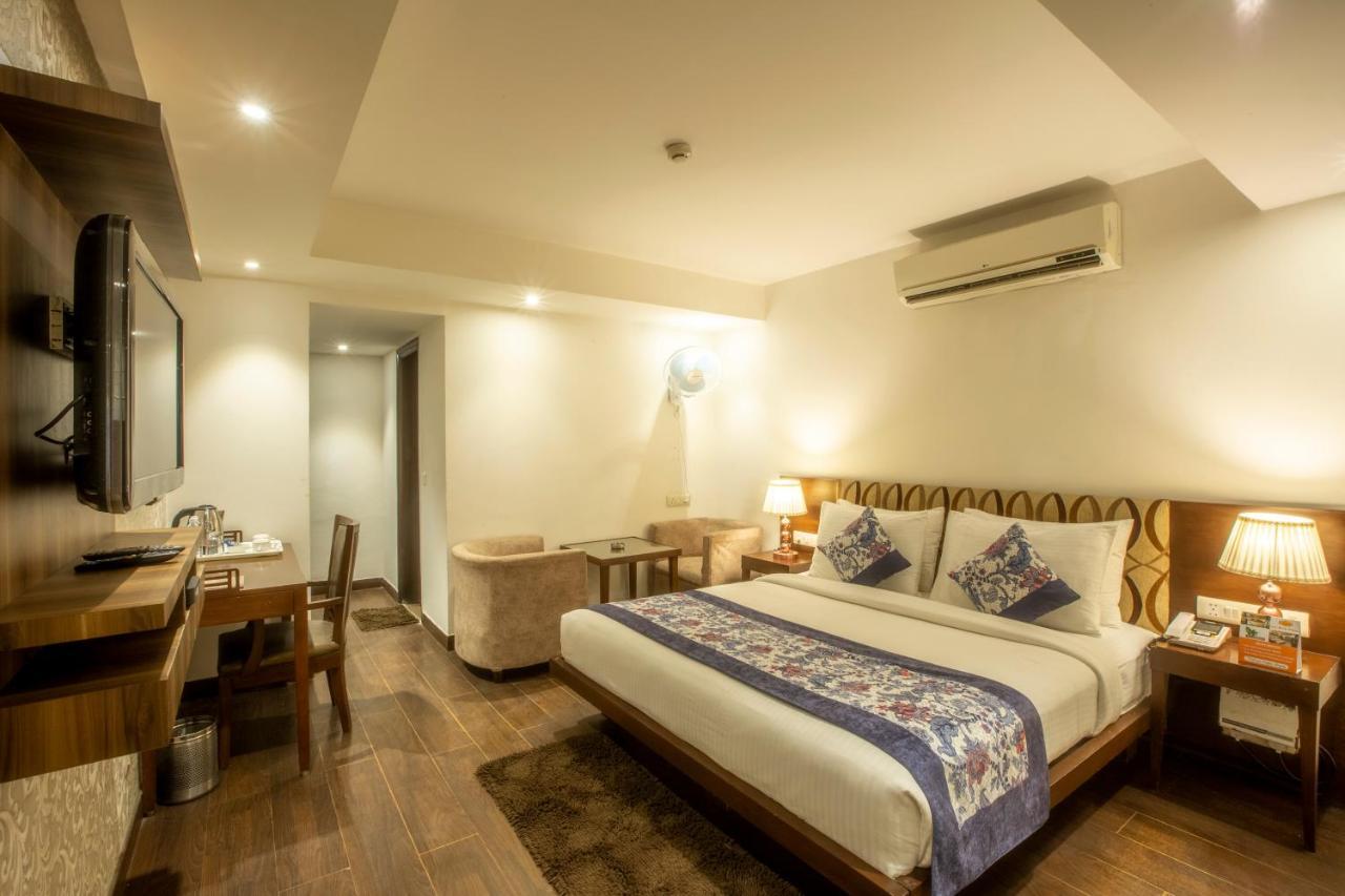 Hotel Arch Plaza - Near Yashobhoomi Convention Centre Dwarka ニューデリー エクステリア 写真