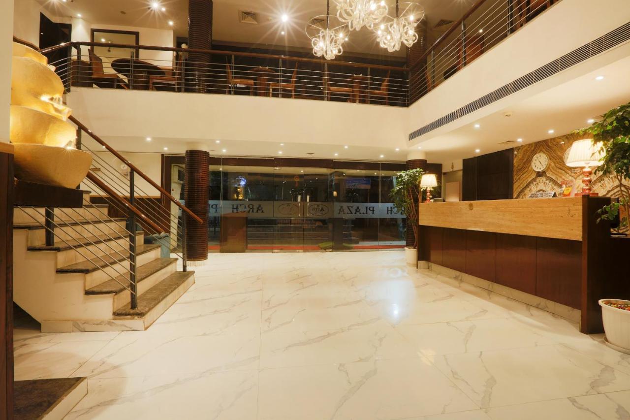 Hotel Arch Plaza - Near Yashobhoomi Convention Centre Dwarka ニューデリー エクステリア 写真