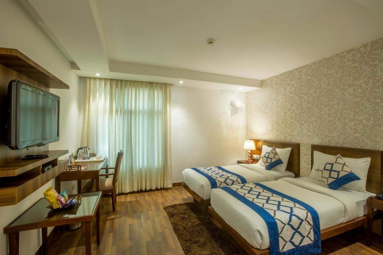 Hotel Arch Plaza - Near Yashobhoomi Convention Centre Dwarka ニューデリー エクステリア 写真