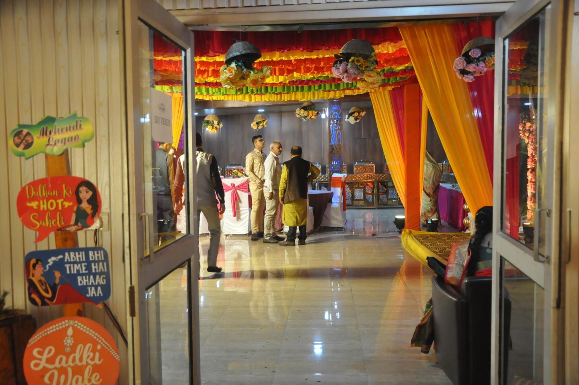 Hotel Arch Plaza - Near Yashobhoomi Convention Centre Dwarka ニューデリー エクステリア 写真